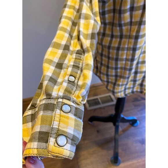 Old Navy Button Down Blouse Plus Size XL Yellow Green Plaid Pearl Snaps Western - Picture 5 of 11